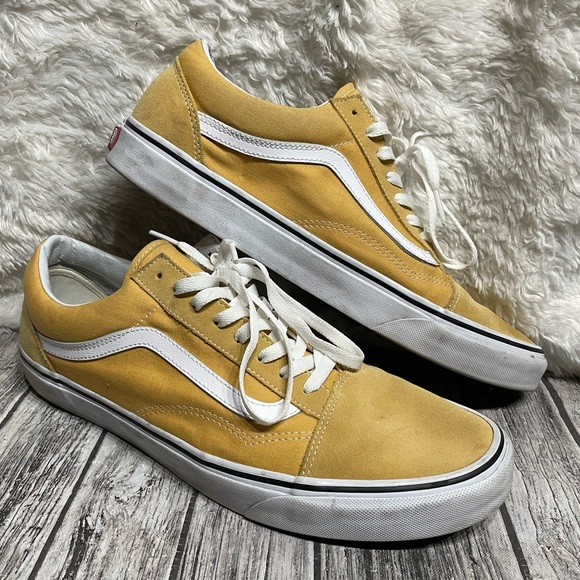 Men’s size 13 VANS Sk8-Hi Sneakers Shoes Canvas Skate Shoe Excellent Condition - Picture 1 of 8